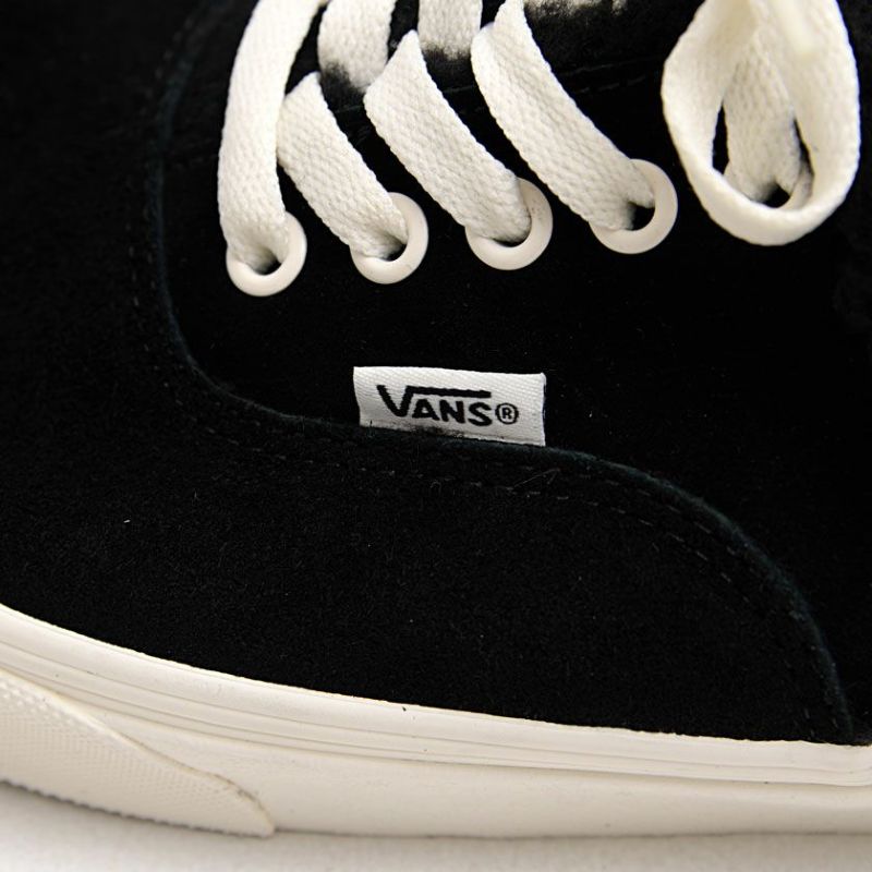 VANS(バンズ)AUTHENTIC SHERPA COZY HUG BLACK/全1色