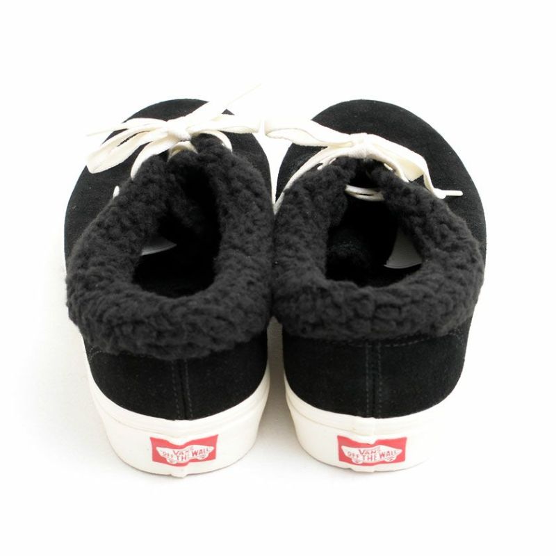 VANS(バンズ)AUTHENTIC SHERPA COZY HUG BLACK/全1色