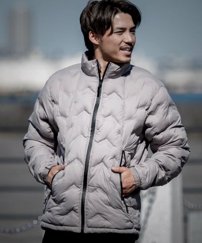 FIRST DOWN(ファーストダウン)ナイロンミドルボリュームダウン長袖