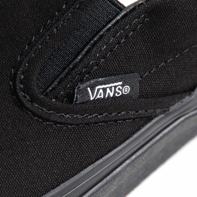 VANS(バンズ)Classic Slip-On Black/Black/全1色