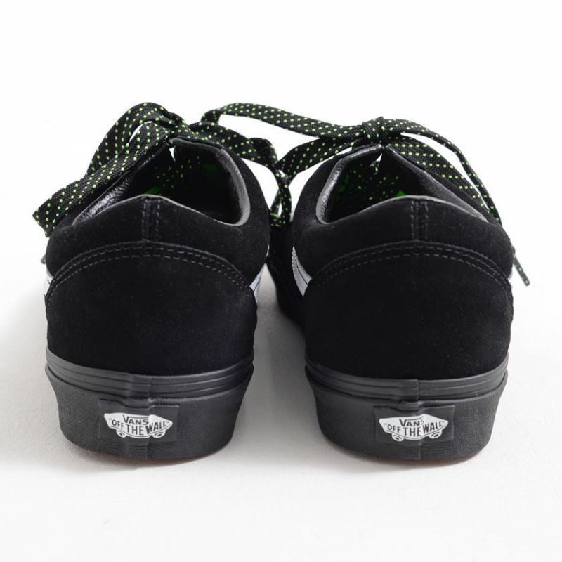 Vans authentic black clearance laces