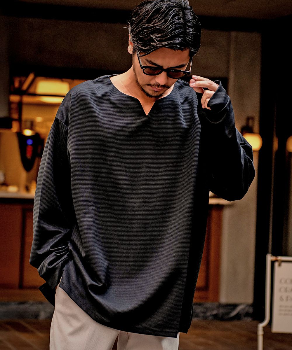 CavariA(キャバリア)キーネックサイドスリット長袖Tシャツ/全4色