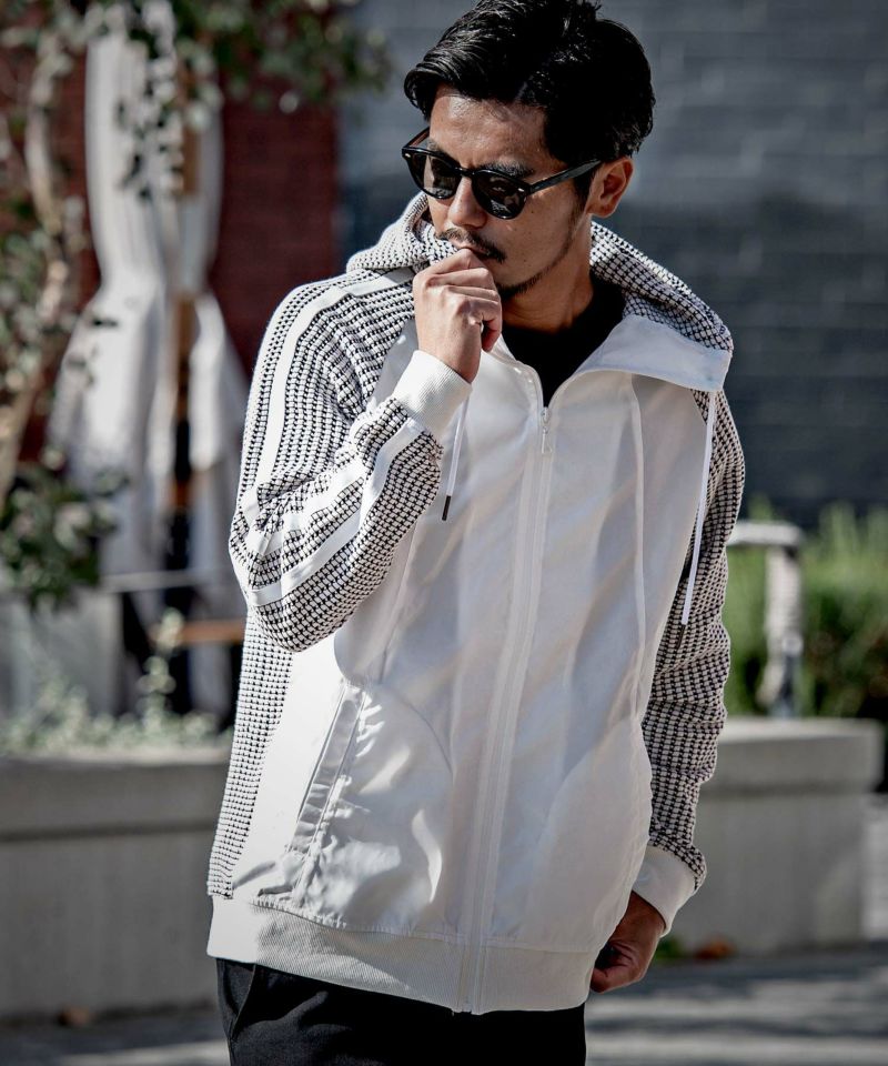 CavariA(キャバリア)ビッグワッフル袖ライン布帛切り替えブルゾン/全2色