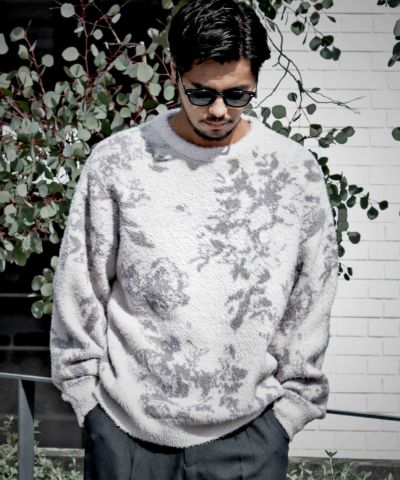 CavariA(キャバリア)フェザーヤーンフラワー柄ルーズサイズ長袖シャギーニット/全4色