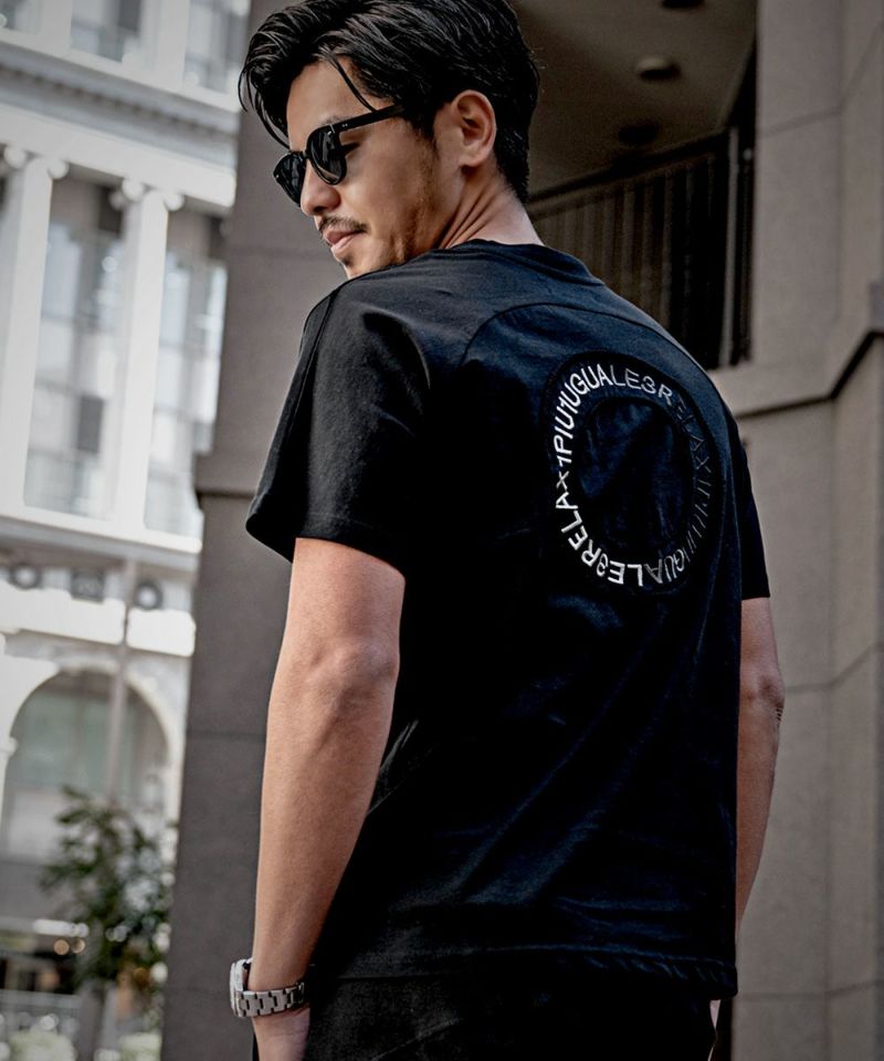 1PIU1UGUALE3(ウノ ピゥ ウノ ウグァーレ トレ リラックス)CIRCLE T-SHIRT/全2色