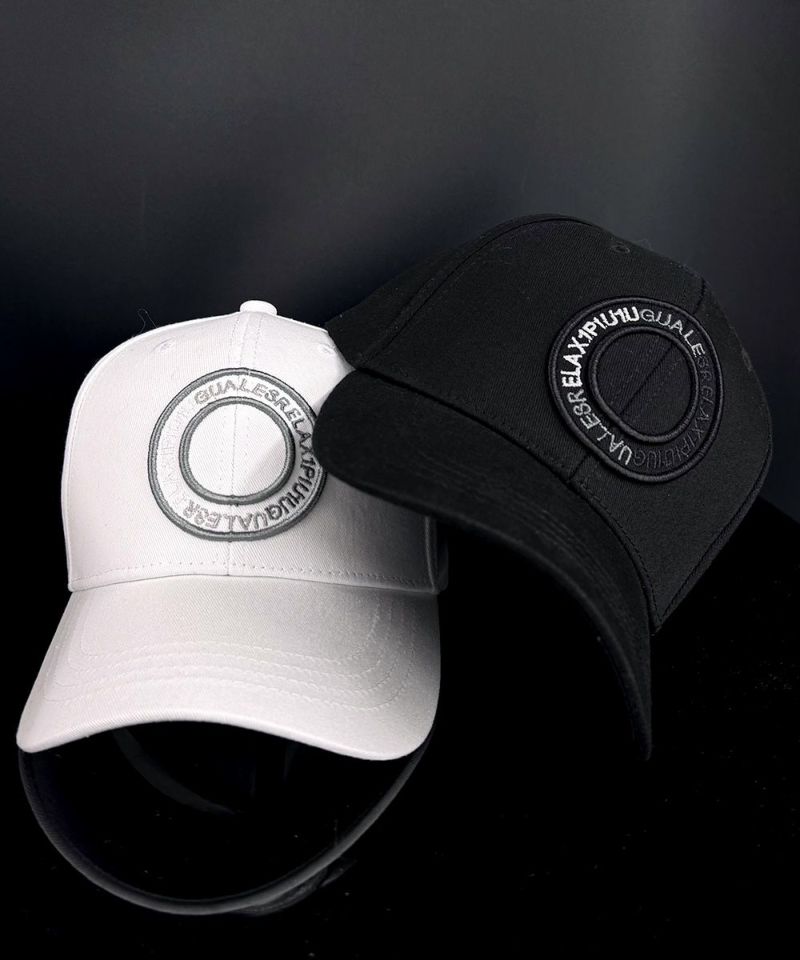 1PIU1UGUALE3(ウノ ピゥ ウノ ウグァーレ トレ リラックス)CIRCLE LOGO CAP/全2色