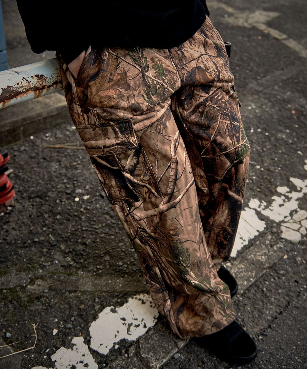 CavariA(キャバリア)総柄デジタルプリントカーゴパンツ/全2色