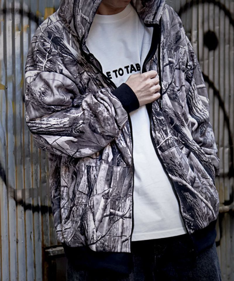 CavariA(キャバリア)総柄デジタルプリント長袖パーカー/全2色