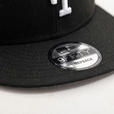 【海外限定モデル】 NEWERA ドジャース ストーン 黒 スナップバック ① 楽天市場】ニューエラ スナップバック ロサンゼルスドジャースの通販